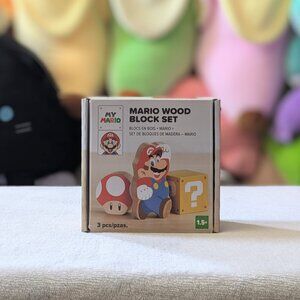 New Nintendo Store Exclusive Mario Amiibo Wood Block Set (3pc)